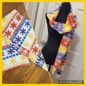 Old Navy Colorful Snowflake print  Chunky Knit Winter Scarf